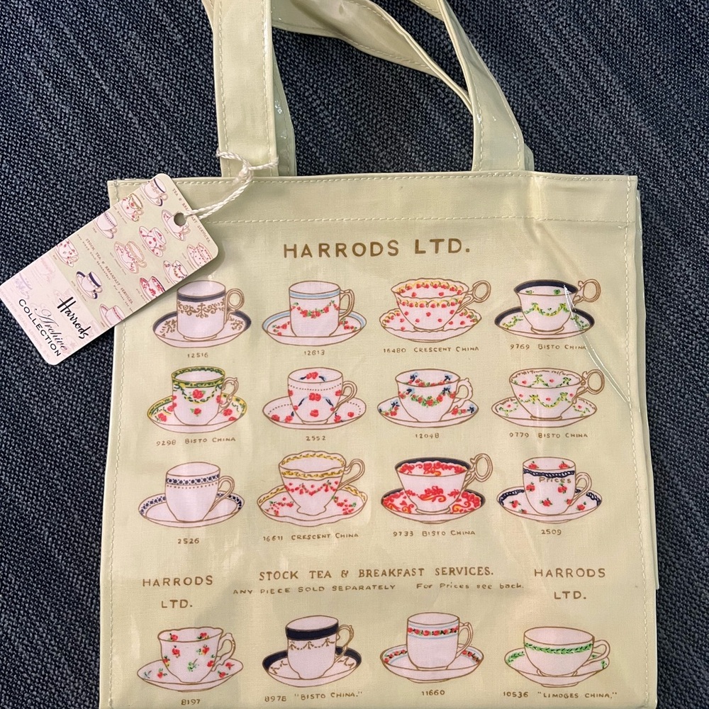 Harrods Ltd Green Tote with Tea Cup Print NWT